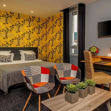 Le Nouvel Hotel 3*
