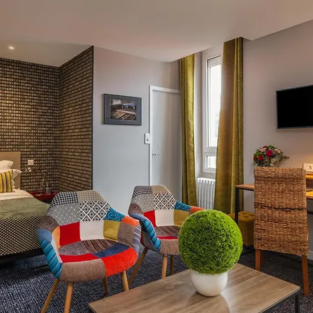 Le Nouvel Hotel 3*