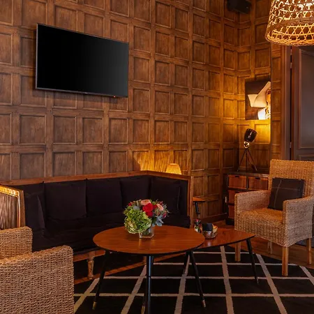 Le Nouvel Hotel 3*