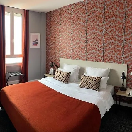 Hotel Le Nouvel 3*