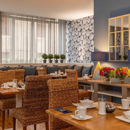 Hotel Le Nouvel 3*